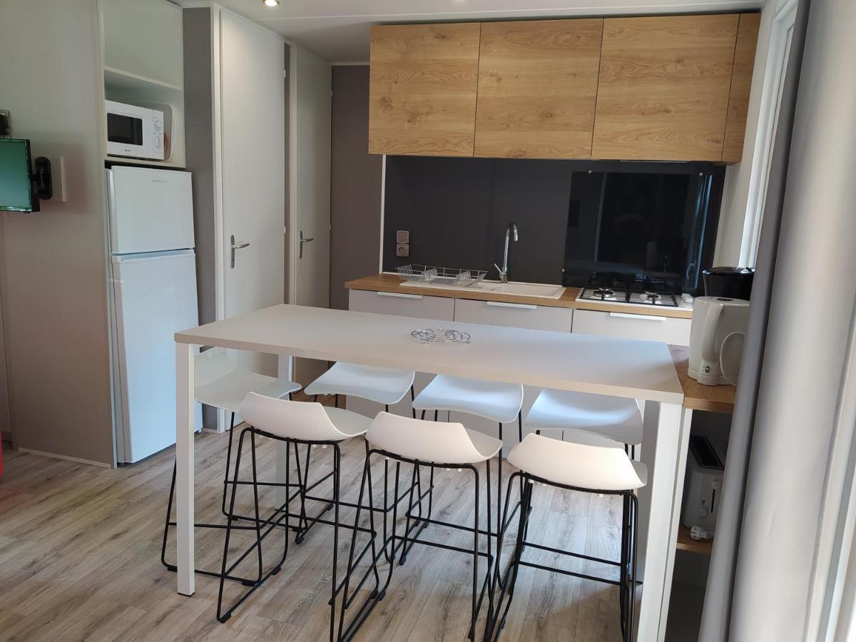 Mobile Home Tout Confort C13 Domaine De Lanniron Quimper Bagian luar foto