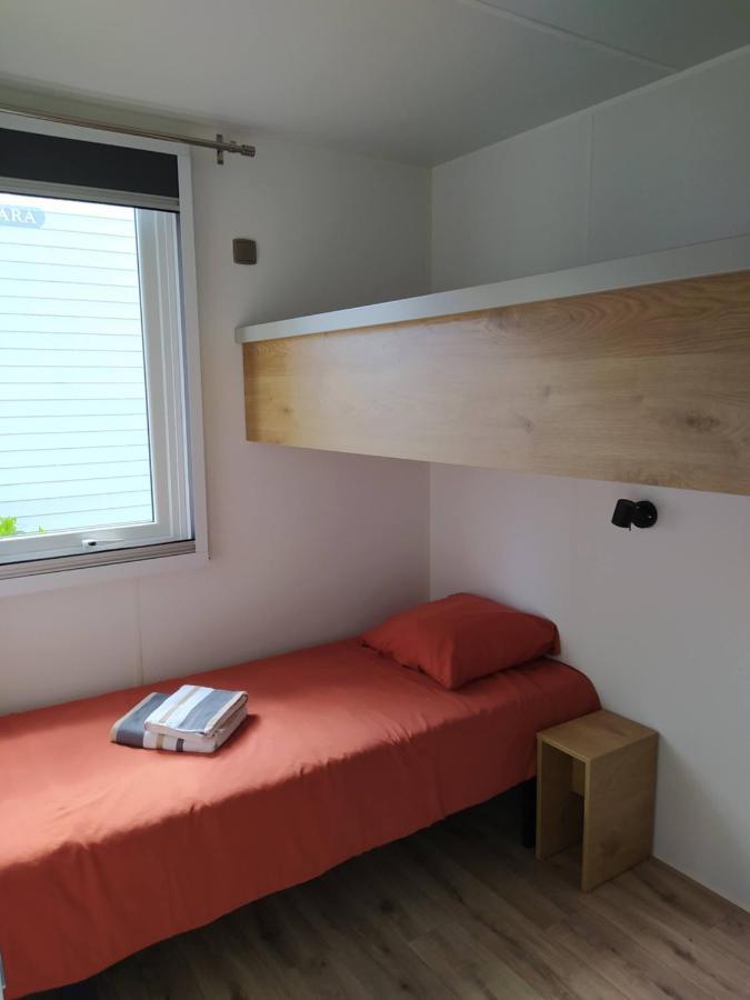 Mobile Home Tout Confort C13 Domaine De Lanniron Quimper Bagian luar foto